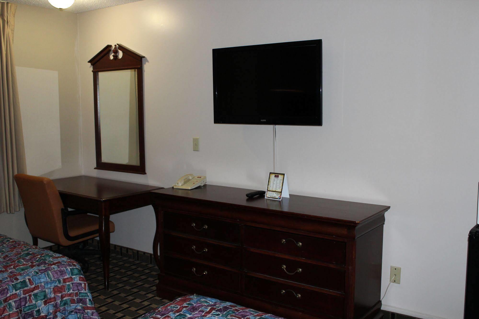 Coratel Inn And Suites Maple Grove Eksteriør billede