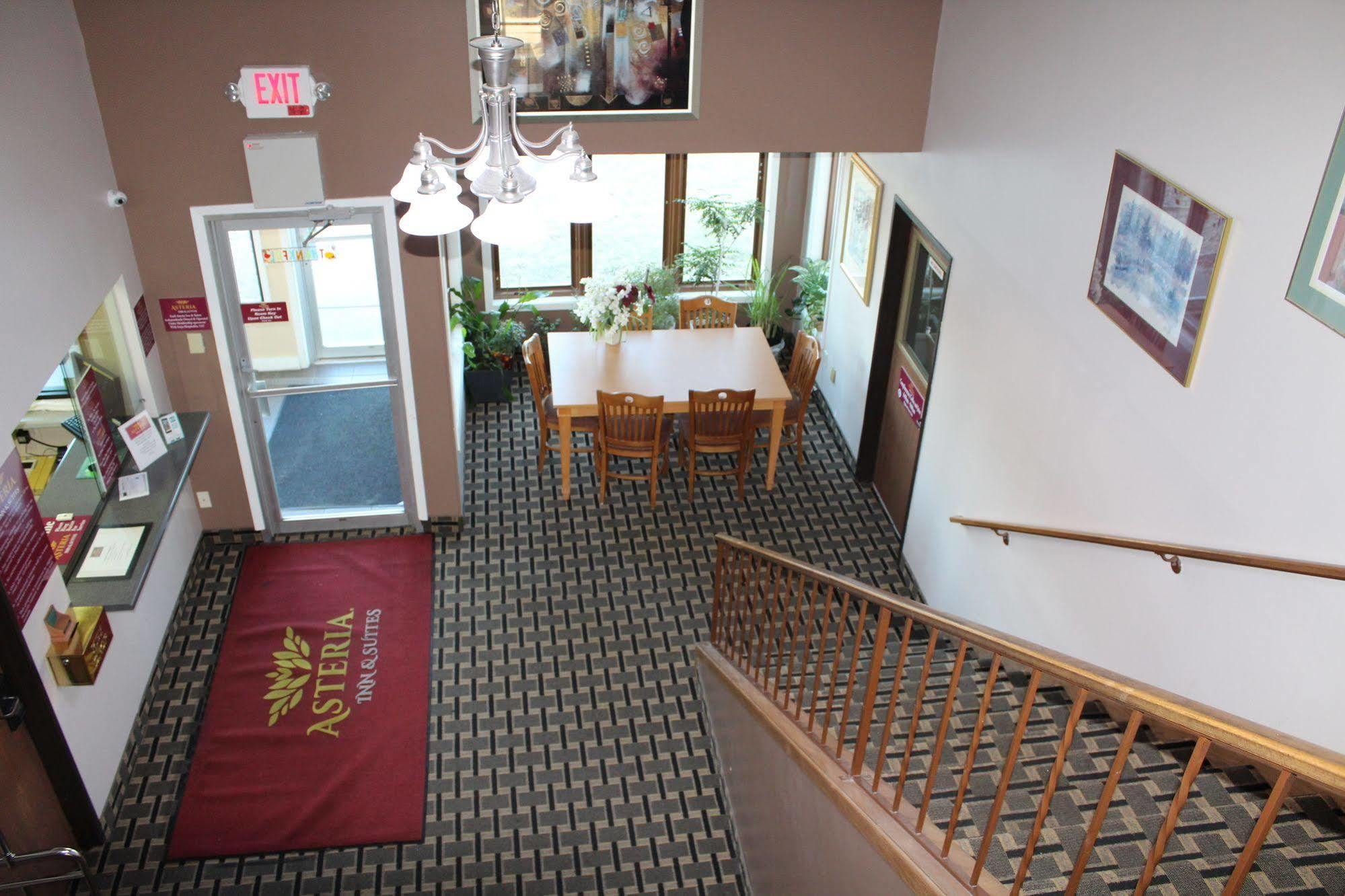 Coratel Inn And Suites Maple Grove Eksteriør billede